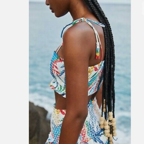 Farm Rio Macaw Wind Smocked Crop Top - Picture 5 of 16